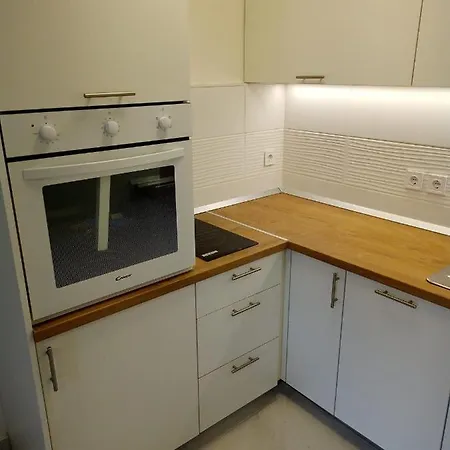 Apartman *